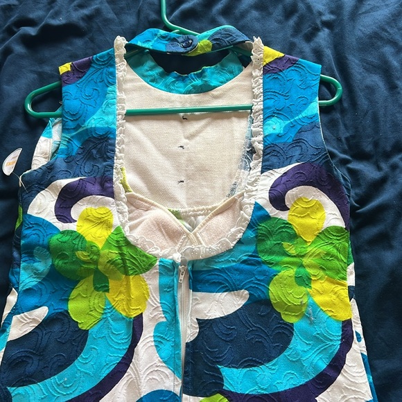 1960s vintage Hawaiian muumuu dress - Picture 2 of 6